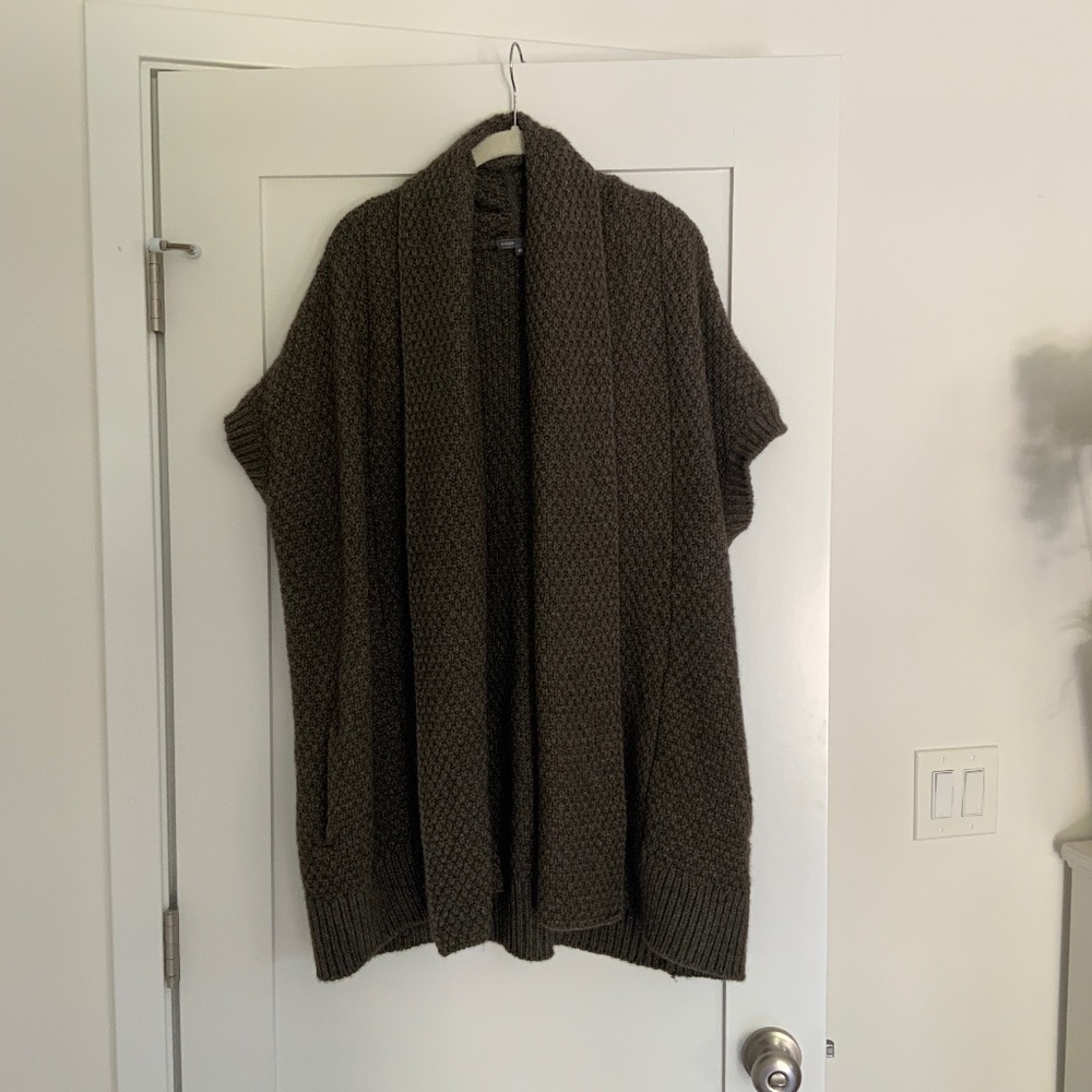 Vince XS Sleeveless Cardigan